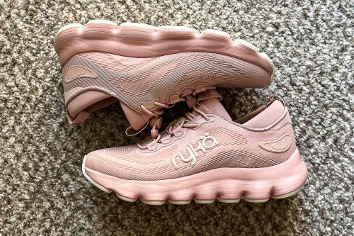 Best Shoes for Standing All Day Women